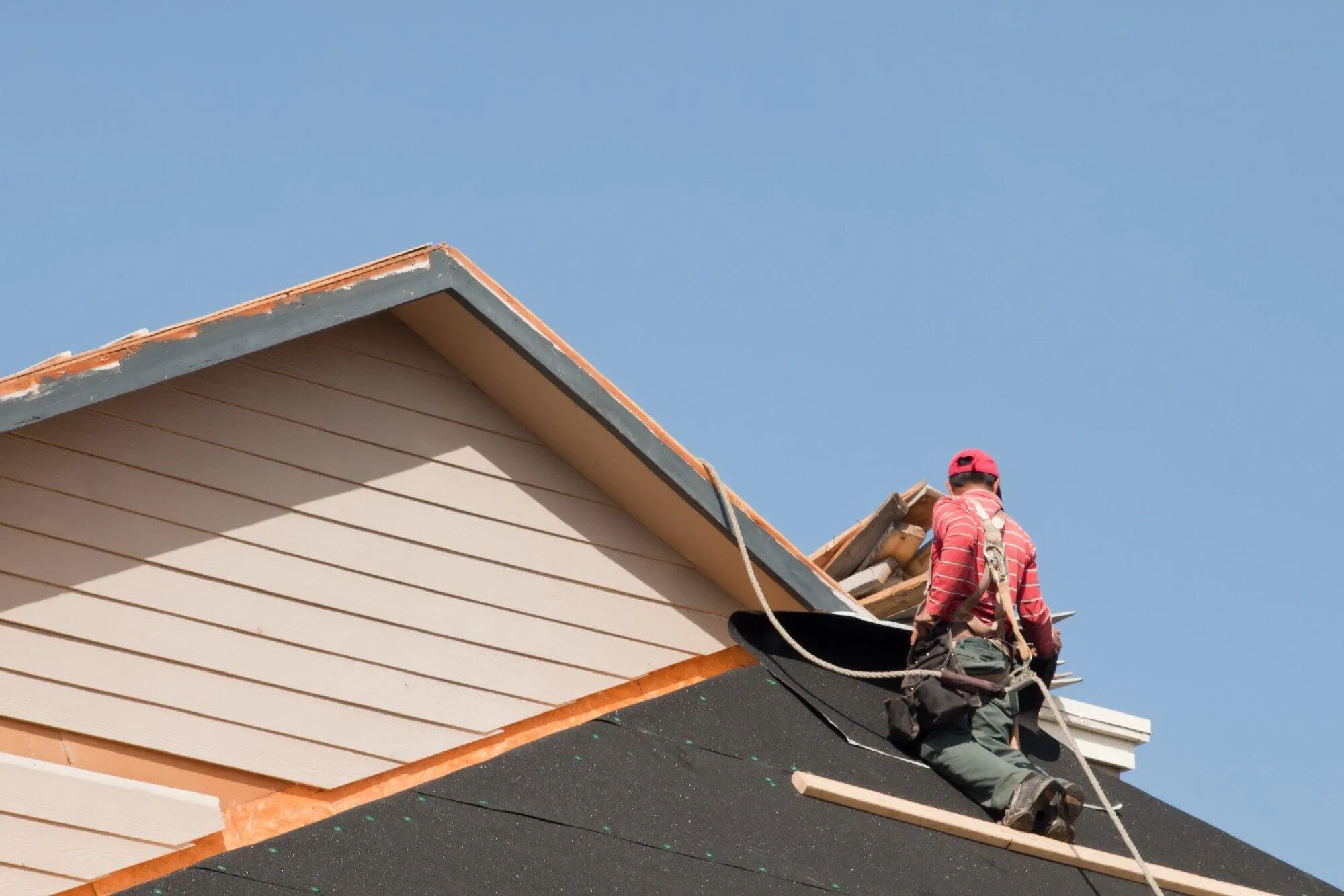 Expert Tips for Choosing the Right Roof Repair Services